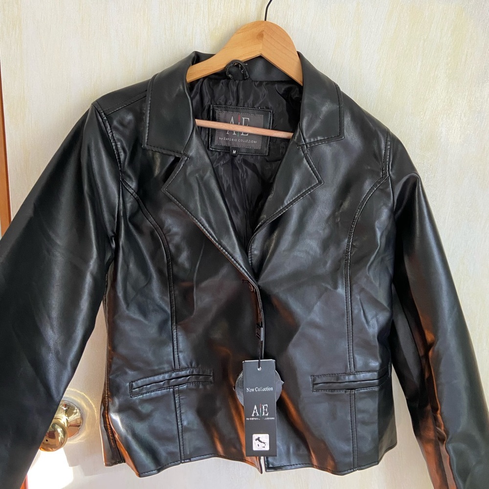 ⚡️ armani leather jacket w/ tags